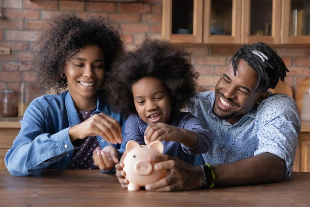 How to Teach Your Teenager to Save Money in Kenya (Parent’s Guide)